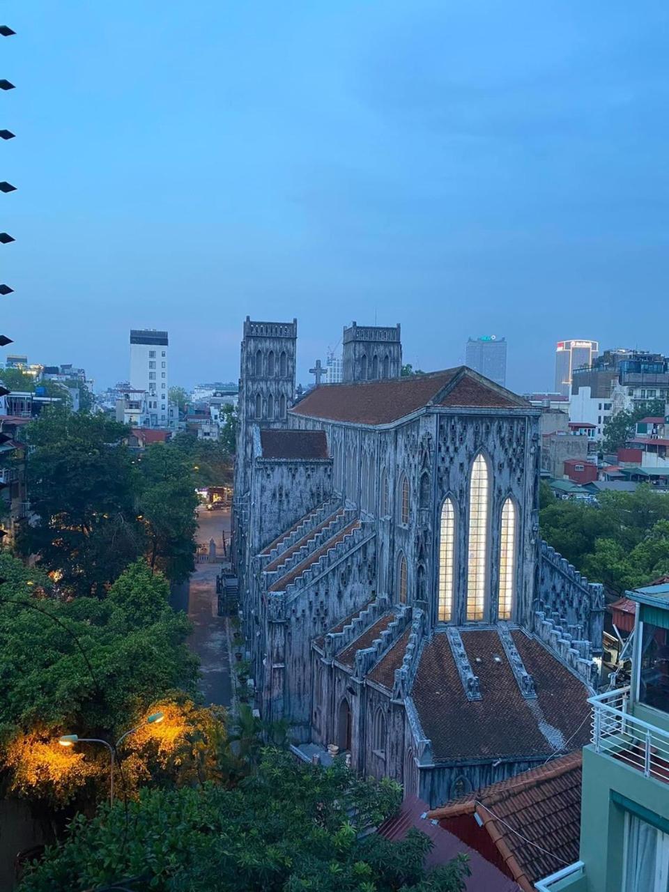 Hanoi Capital Premium Hotel エクステリア 写真